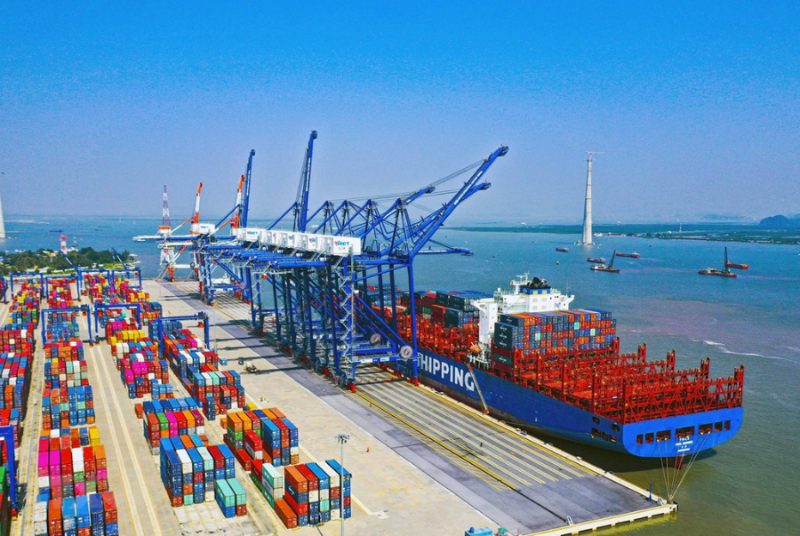Mức giá cước vận tải Container đường biển quốc tế sẽ được tính tương đối phức tạp 